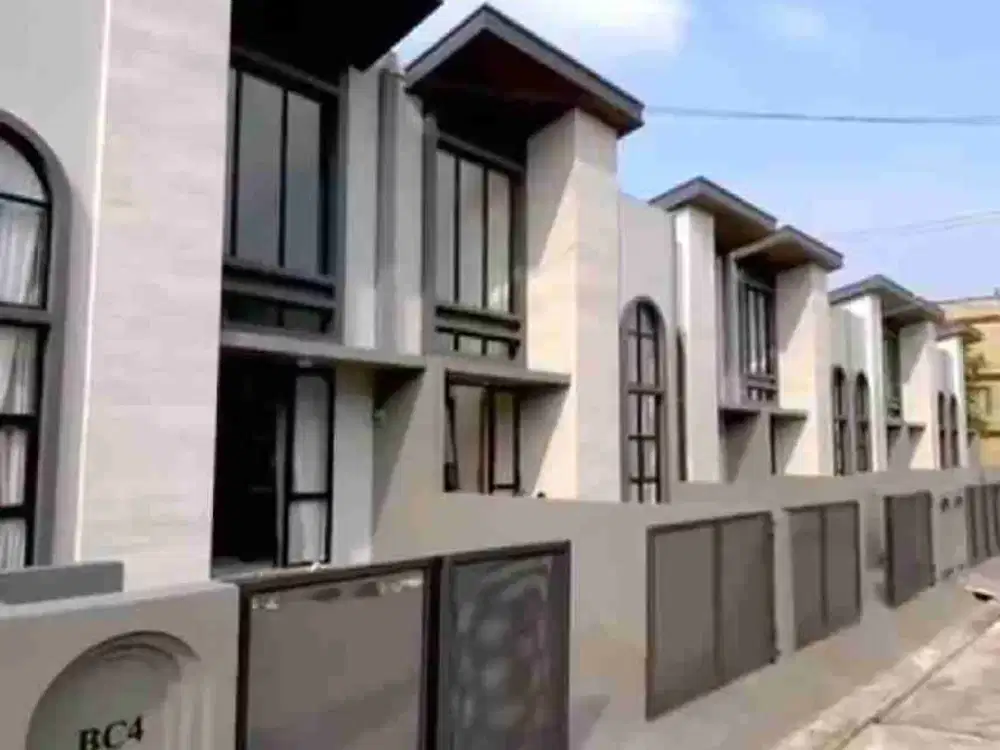 Rumah modern Siap huni Free DP Ceiling tinggi di Bekasi Timur