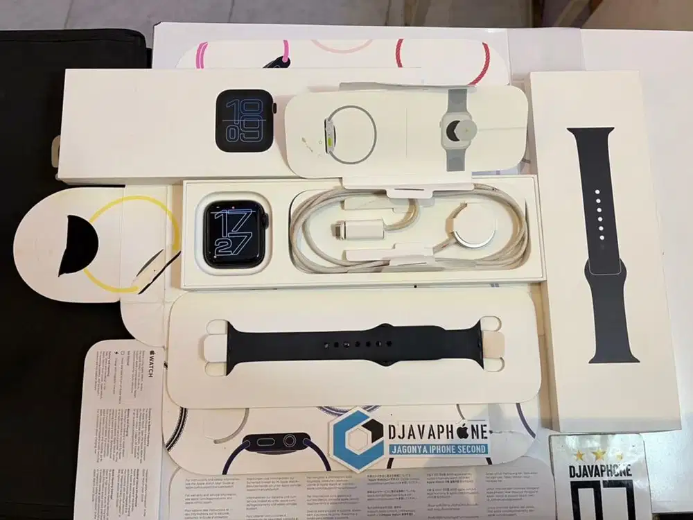Apple Watch SE 3 44MM GPS Garansi Resmi iBox 5 Januari 2027