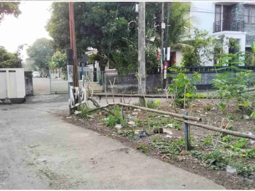 Tanah Strategis di jl. Palagan km 6,5  Dekat HYATT Dan Kampus UGM