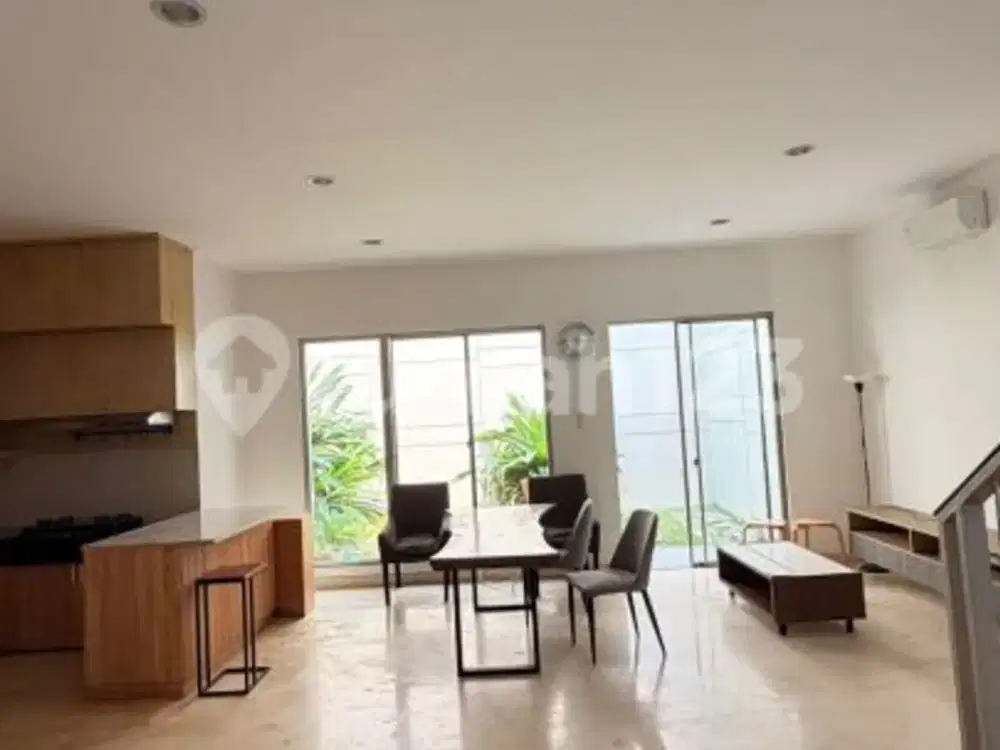 Disewa Rumah Golf Island Pik Uk 8X20 Furnish Siap Huni