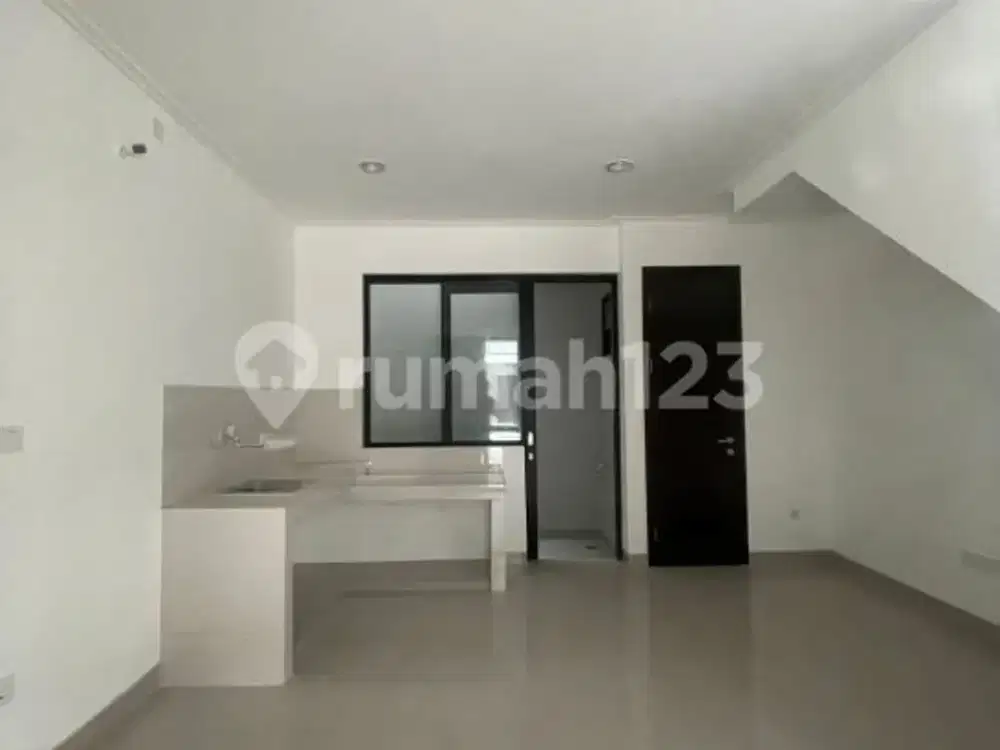 Dijual Termurah Rumah Pik2 Millenial Uk 4,5X10 bisa KPR Hadap Selatan