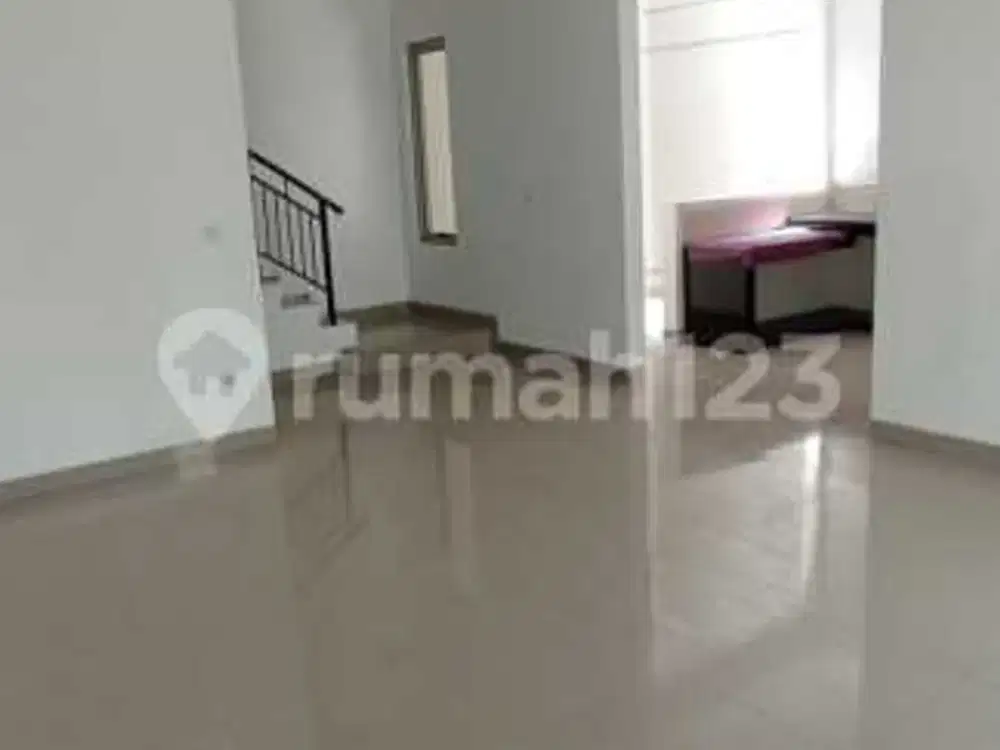 Disewakan Rumah 2Lt Pik2 Cluster Hawaii Uk 8X12,5 Unfurnish Ready