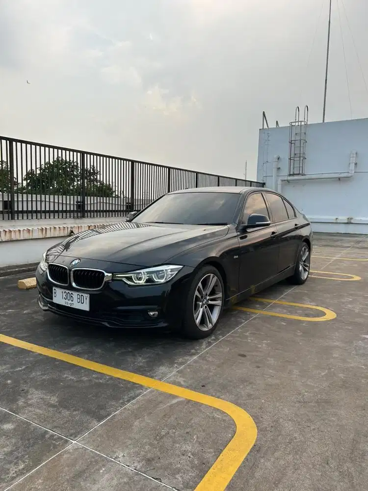 Bmw 320i lci b48 2017 sport cash
