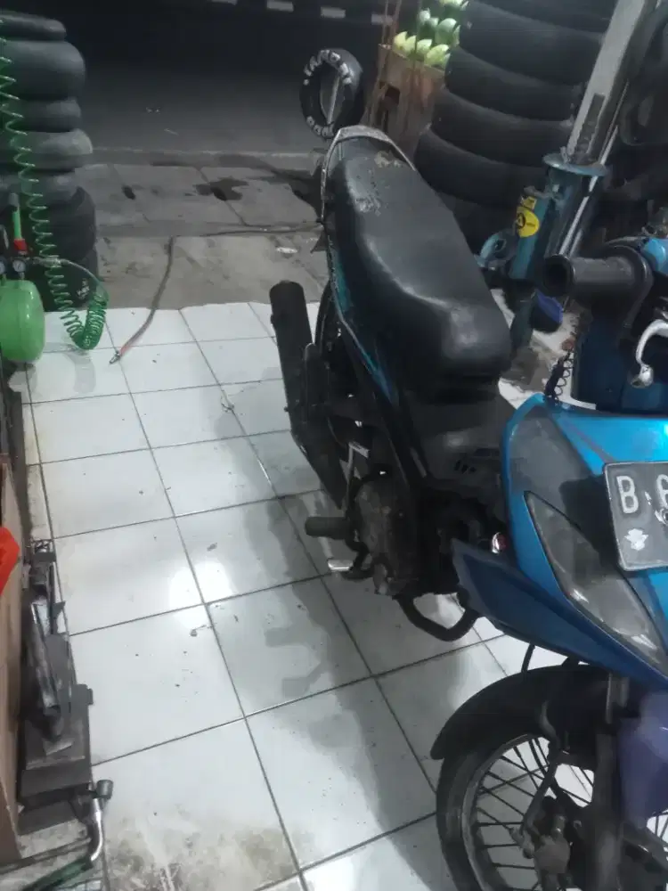 Jupiter MX 2009 jual cepat