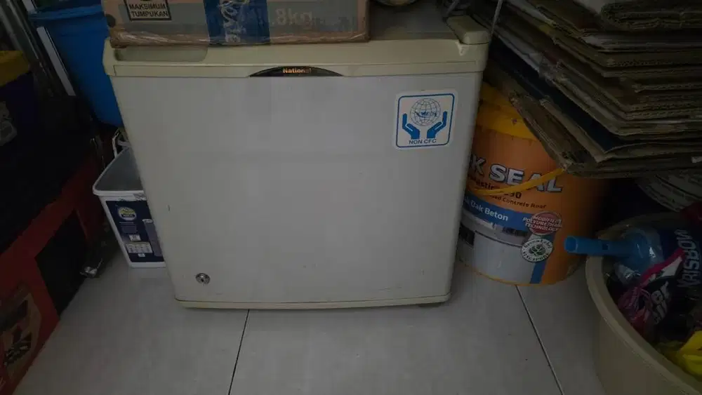 Kulkas Kecil National