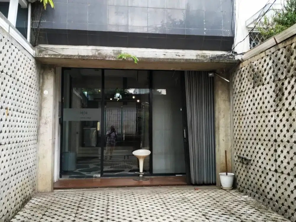 Ruko disewakan di Menteng
