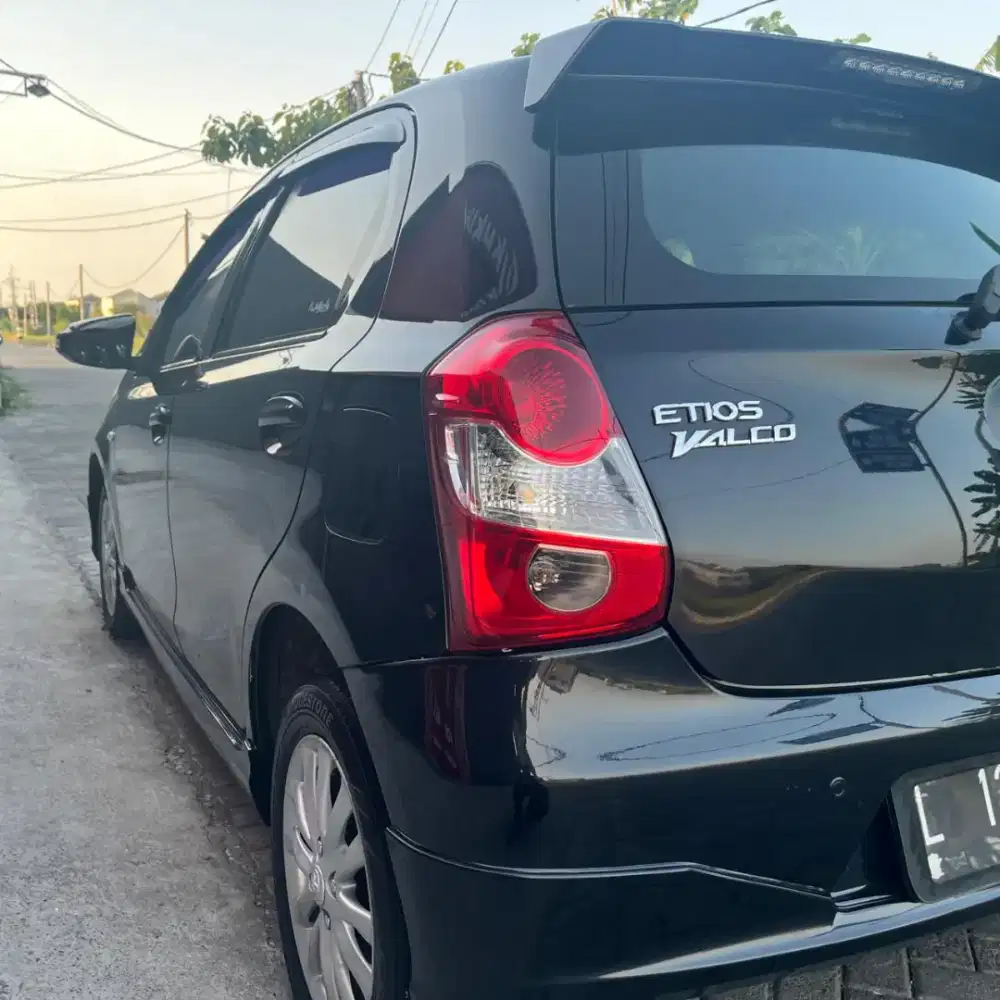 Etios Valco G/MT 2013 Istimewa