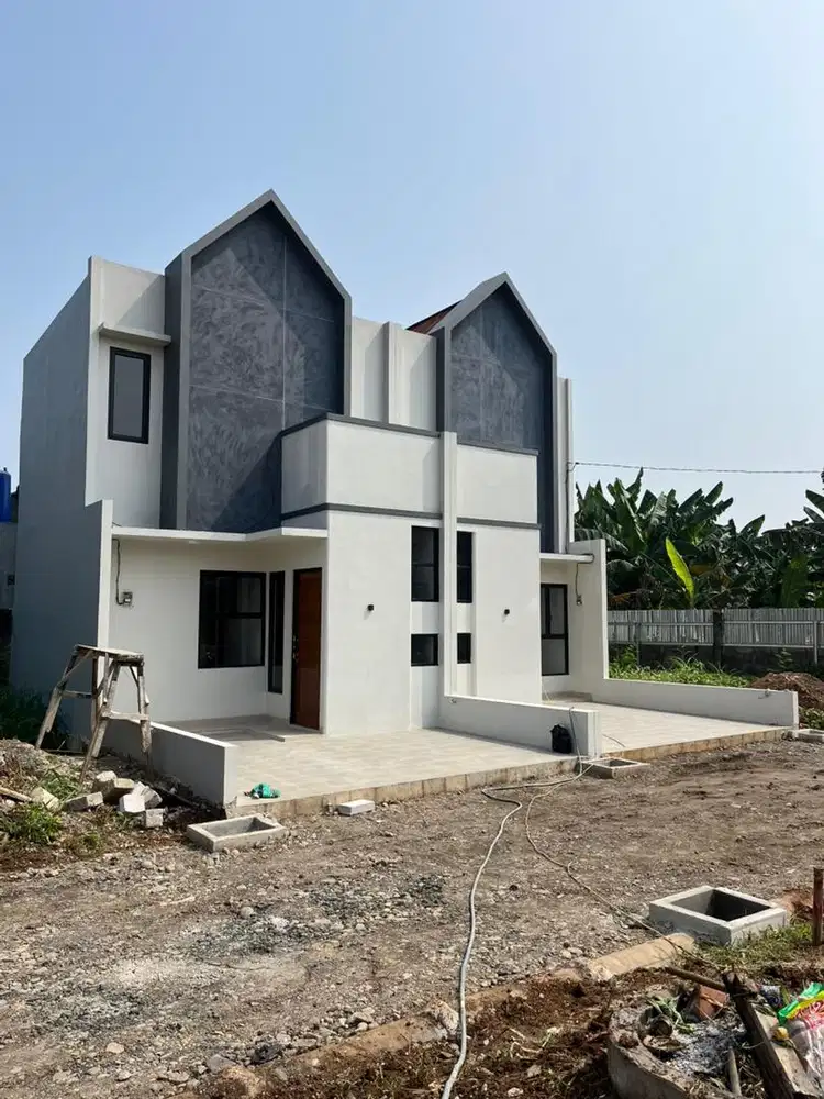 Rumah Minimalis Deket Stasiun