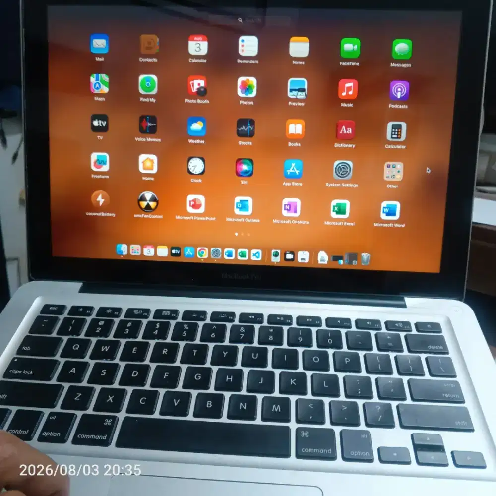 Macbook Pro 13 8/256