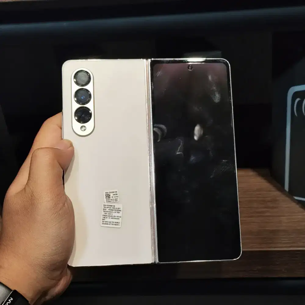 Samsung Galaxy Z Fold 4 12/256GB [ PUTIH ] Resmi SEIN SAMSUNG