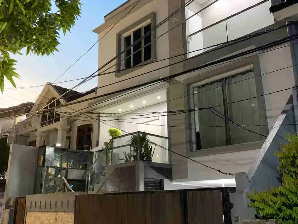 Di Jual Rumah di Kelapa Gading