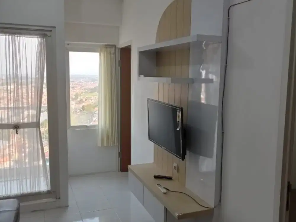 Sewa Tahunan 25Jt/th Puncak CBD surabaya Barat 2BR Full Furnish