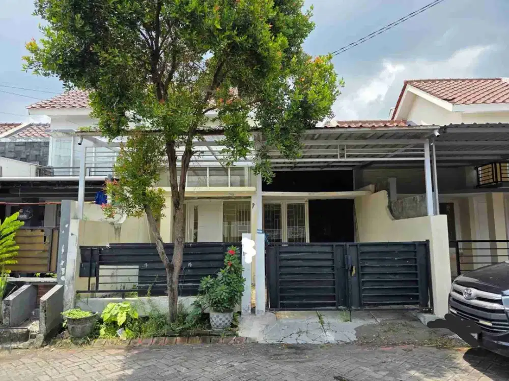 jual rumah di perum green lake Wonorejo Rungkut Surabaya