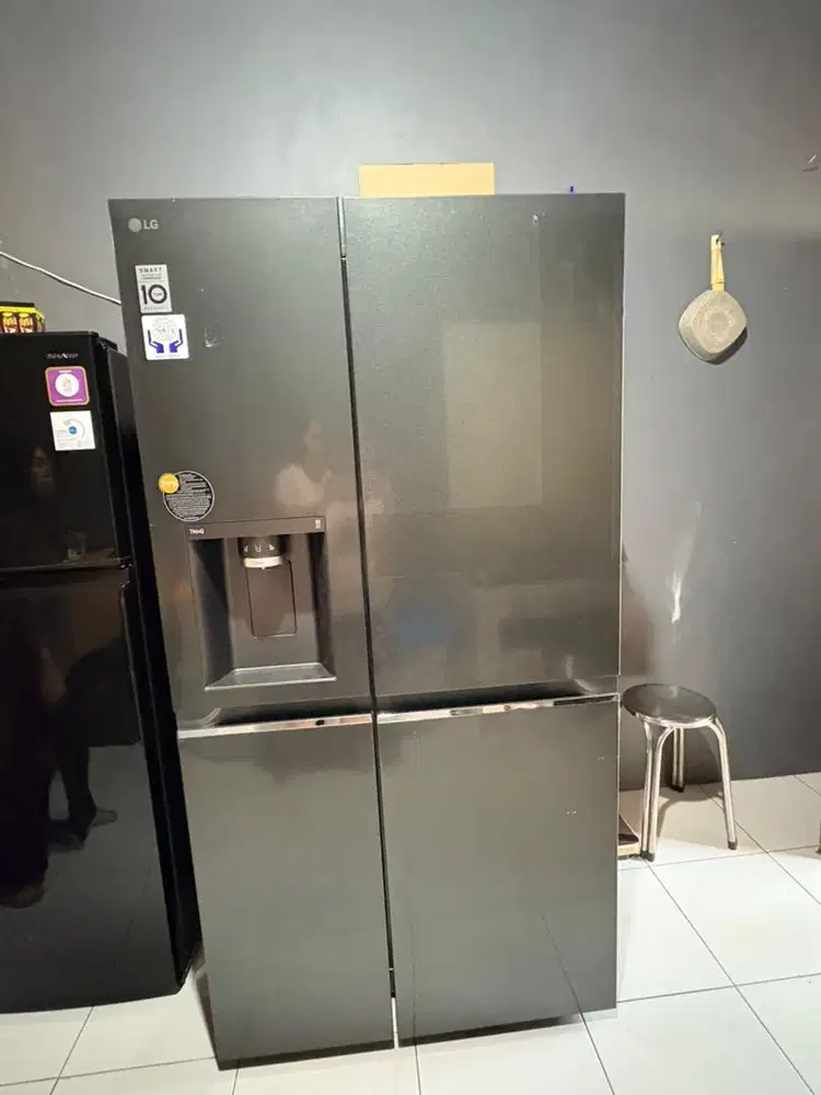 KULKAS DUA PINTU