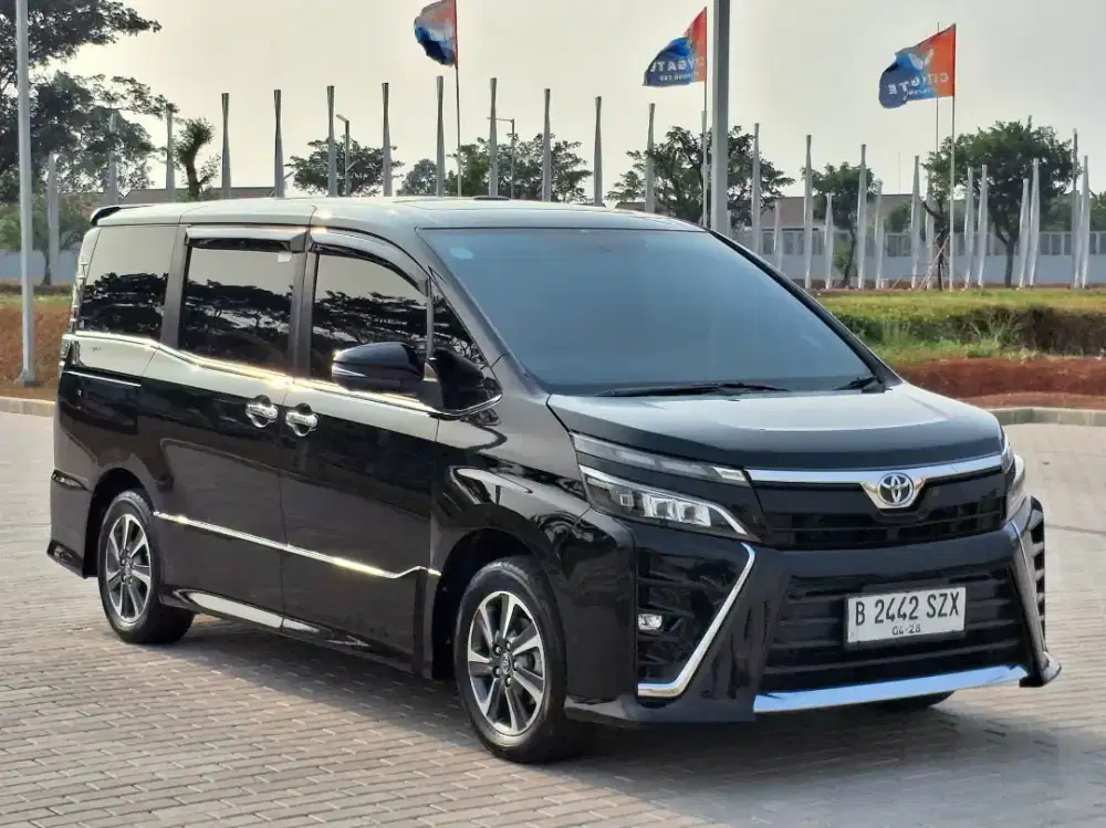 Toyota Voxy tahun 2018