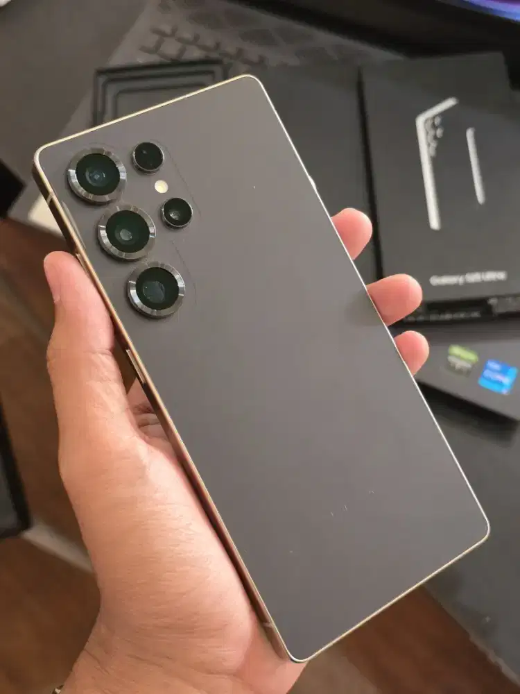 Galaxy S25 Ultra 12/256GB
