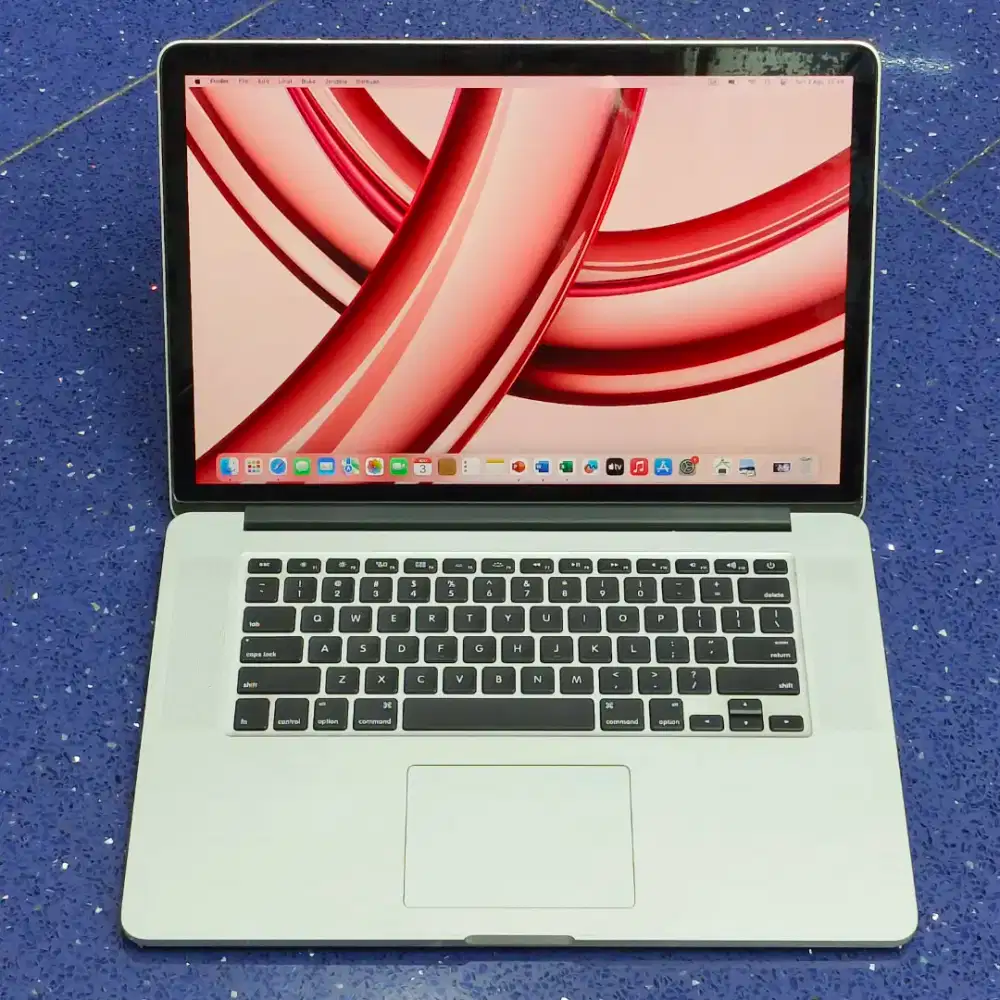 Macbook pro retina 2014 i7 ram 16gb ssd 512gb