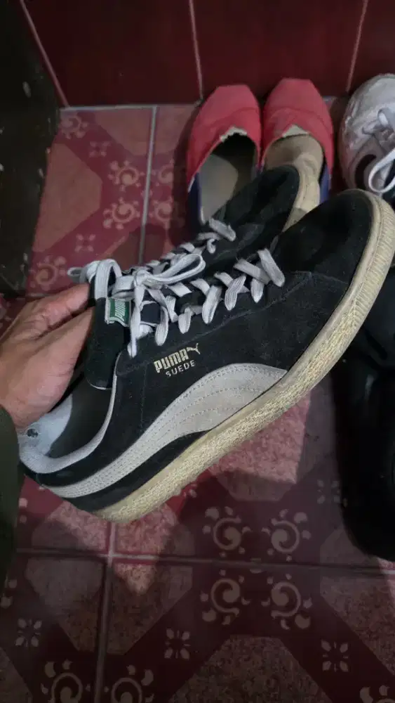 Sepatu puma suede sneakers