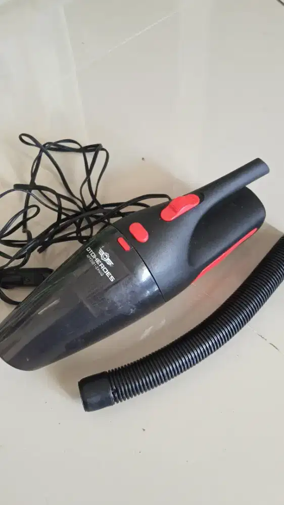 Vacum Cleaner mobil interior bagus