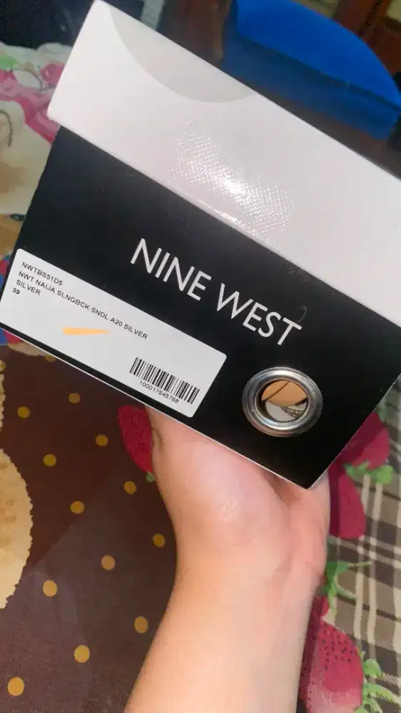 NINE WEST size 39
