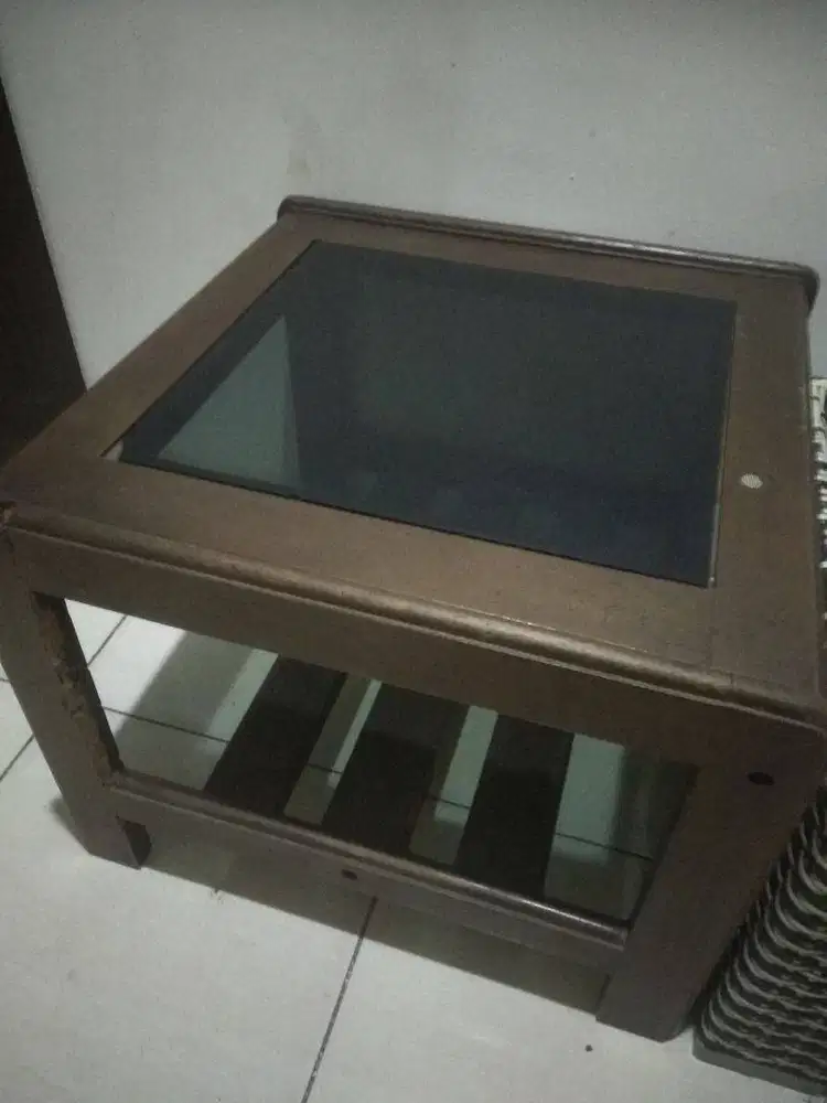 Meja Kecil Coffee Table Kayu Kaca 54x54x53 cm