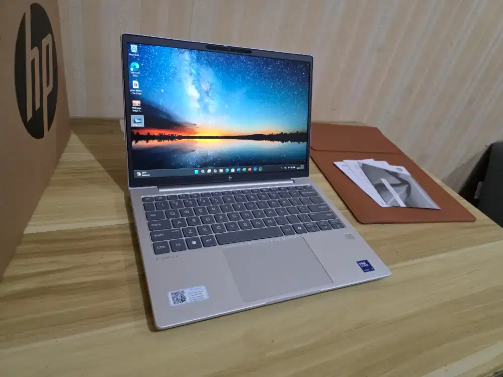 Laptop HP Elitebook Ultra 7 ram 32gb port lengkap mrp macbook zenbook