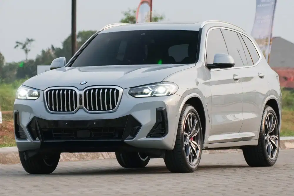 BMW X3 xDrive30i M Sport LCI Facelift G01 2023 Brooklyn 330i glc200 x5