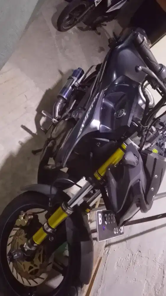 Di jual motor Vixion