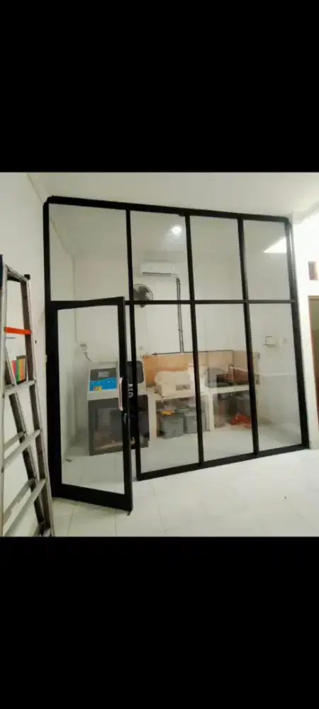 Pintu jendela aluminium kaca
