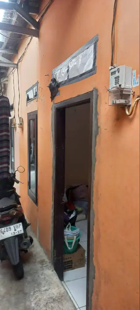 Dijual Cepat Kontrakan 1 Pintu – Cocok untuk Investasi