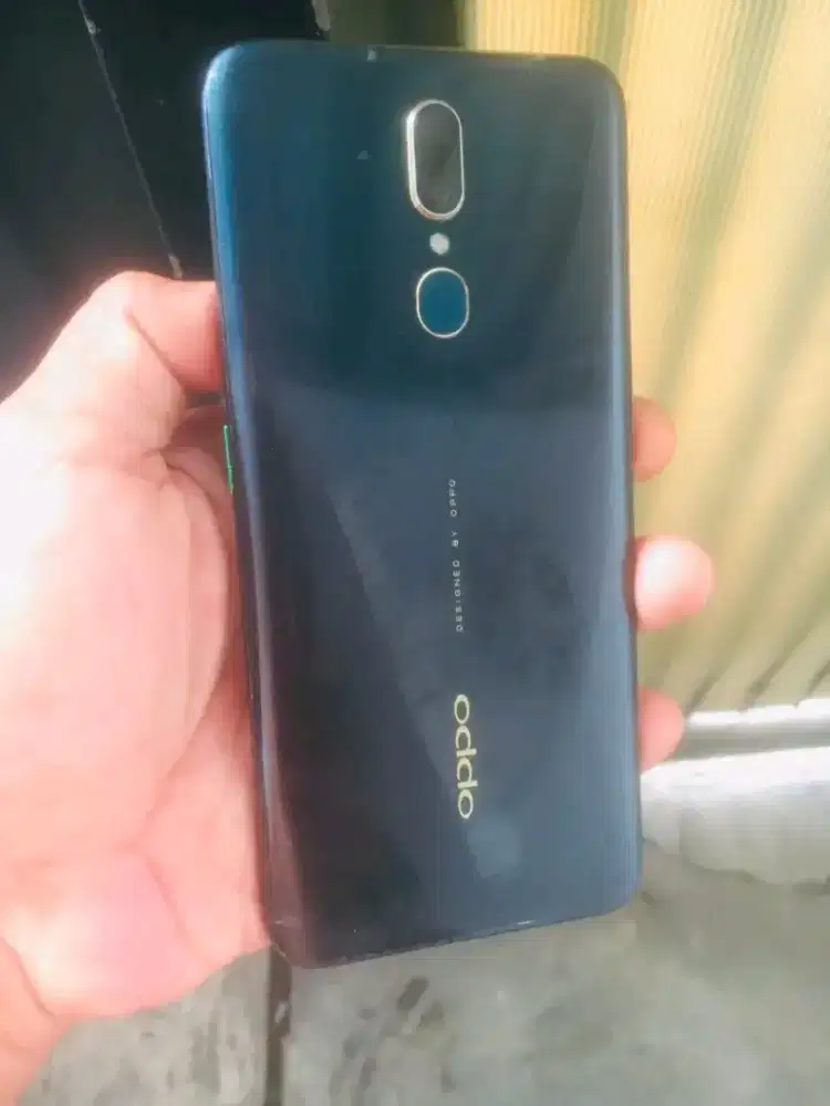 OPPO F11 (4\128GB)