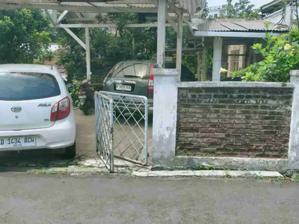 Dijual Rumah Luas Banget Di Dago Bandung