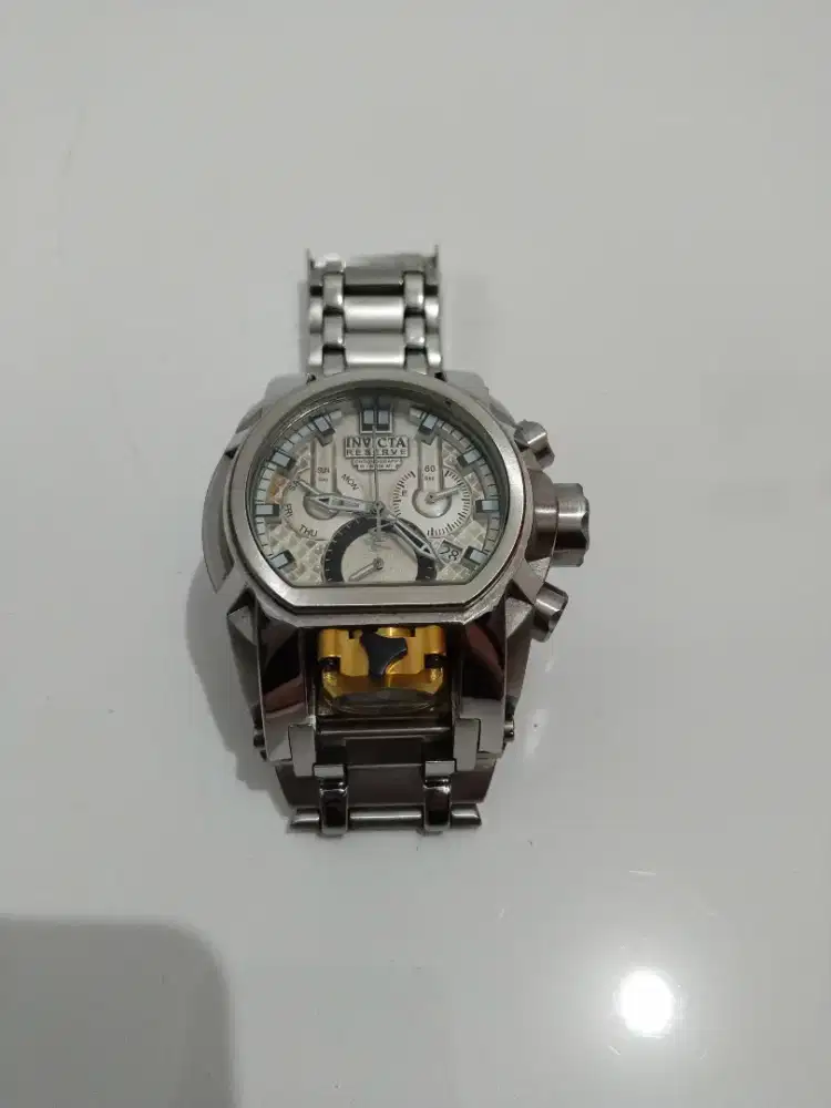 Jam Tangan Invicta Silver