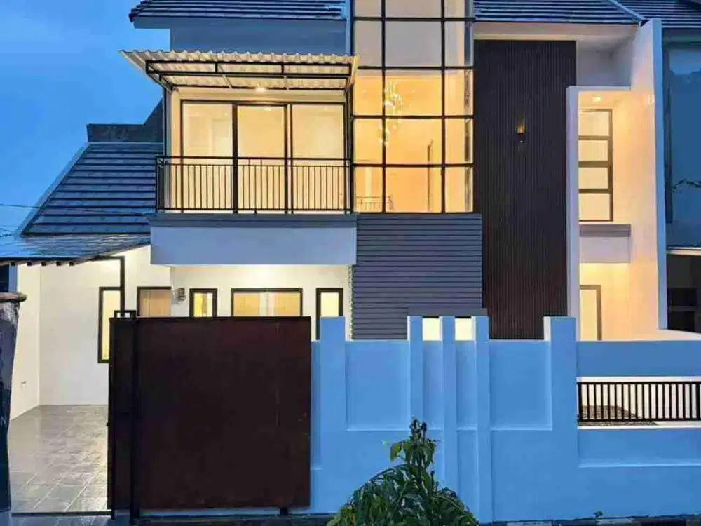 The Acropolis, Karadenan, Cibinong, Bogor. Rumah mewah Dijual