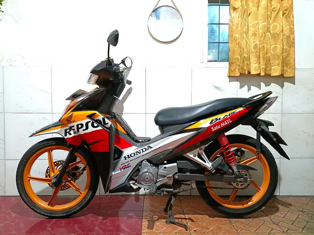 Blade repsol tahun 2012 pajak isi/tt boleh gan cash lebih bagus