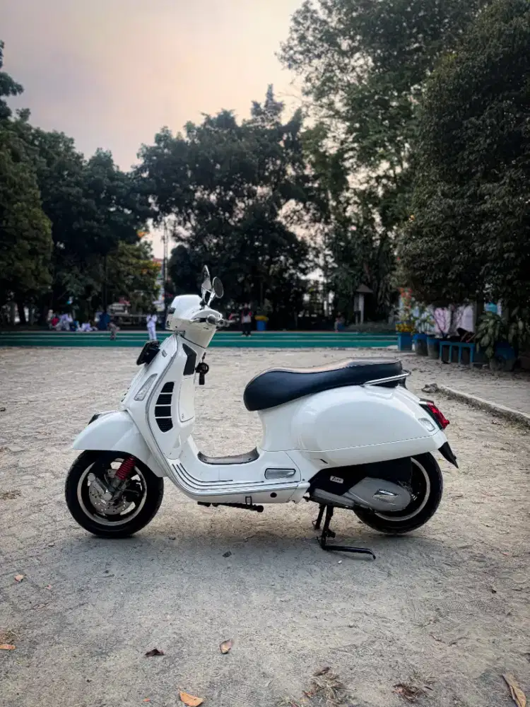 PIAGGIO VESPA GTS 150 4V IGET ABS 2023