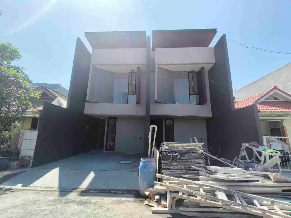 RUMAH SUTIREJO PRIMA DEKAT MULYASARI PAKUWON CITY MALL GALAXI MALL KAMPUS UNAIR ITS WISMA PERMAI SURABAYA