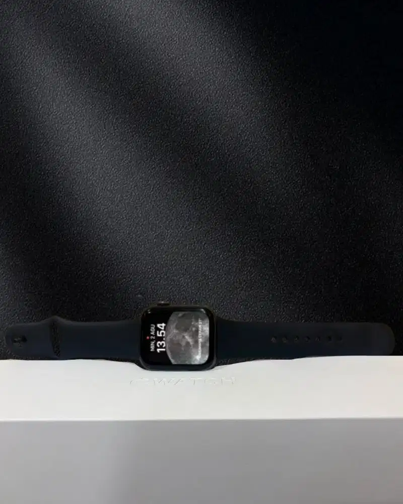 Second Like New Apple Watch Series 4 44 M Inter