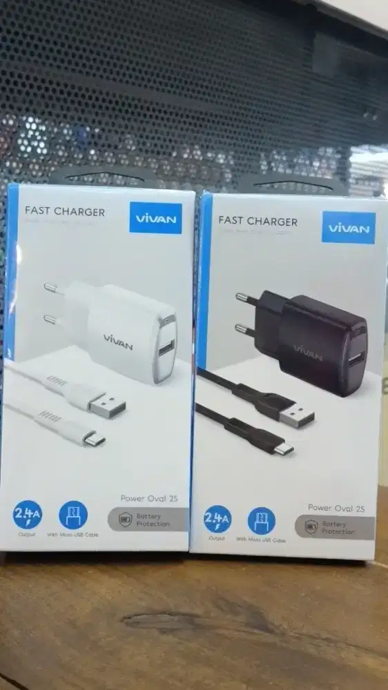 ONE SET CHARGER MICRO