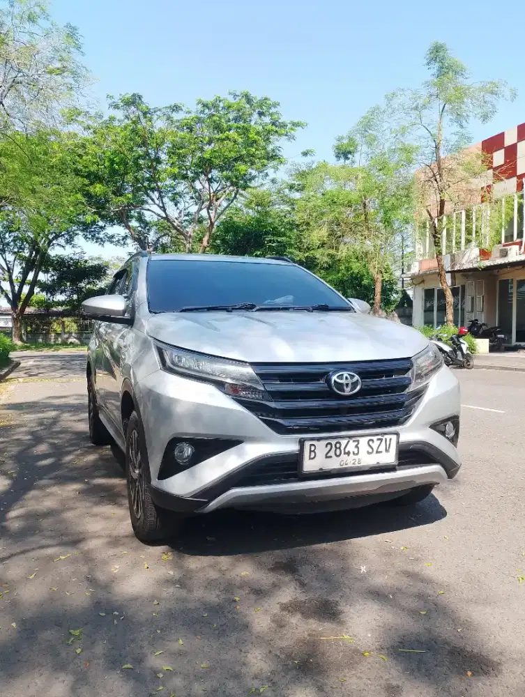 Toyota mobil rush G 2018 matic