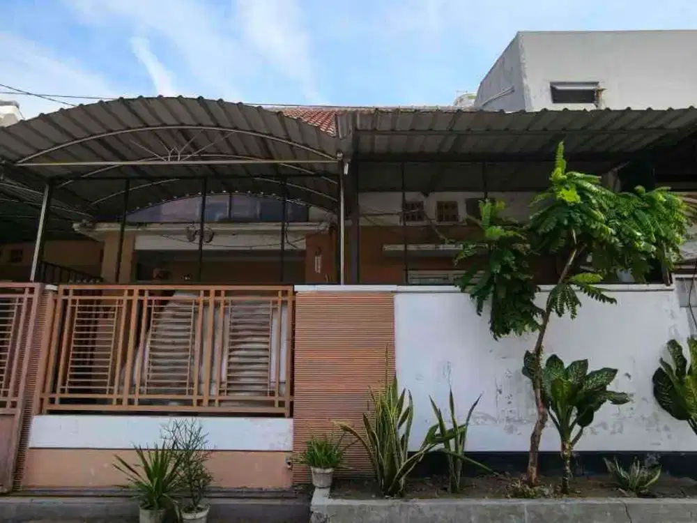 Sebelah Central Park Merr‼Dijual Rumah 128 m² Pesona Alam Gununganyar