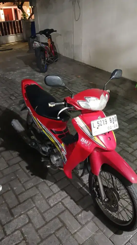 Suzuki Shogun 125