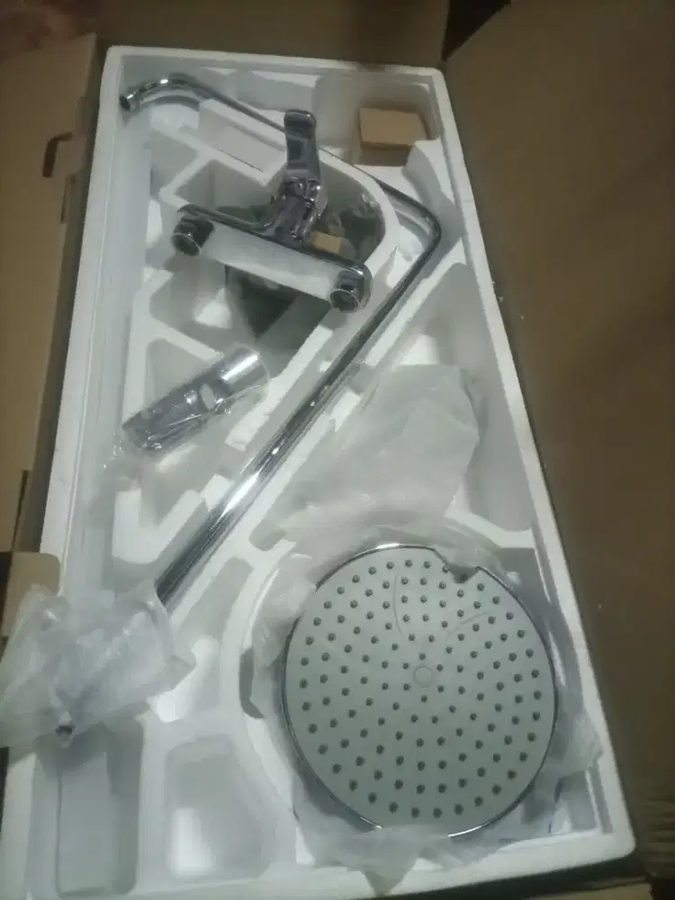 Shower set panas dingin