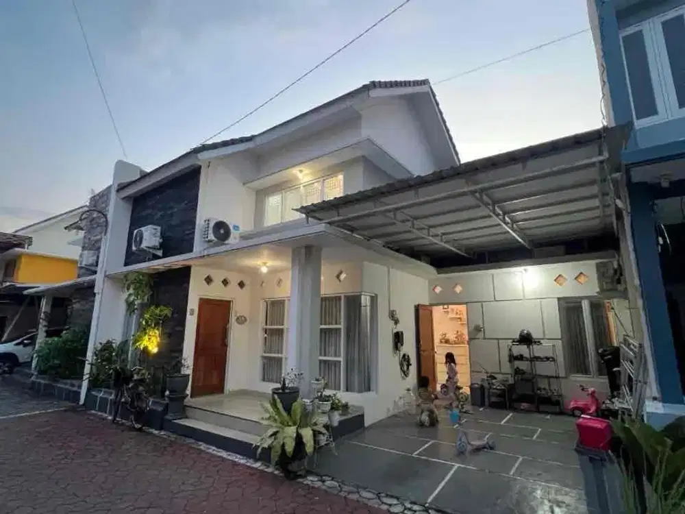 Rumah Furnish Strategis Dekat Ke UIN dan Superindo  UMS, Lingkungan Cluster