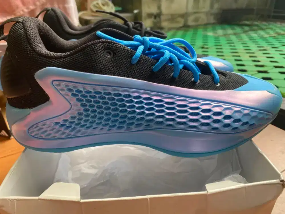 Ae Low Nick Gift