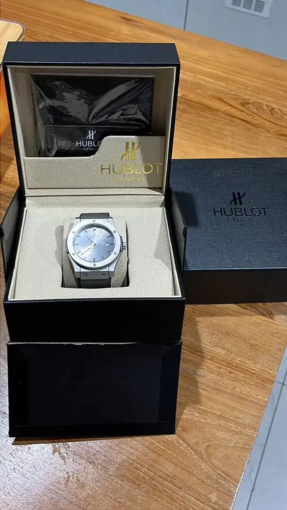 Jam Hublot Automatic