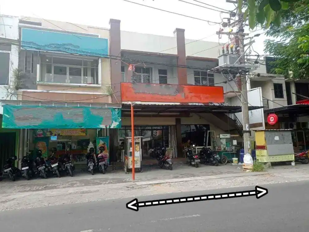 Ruko murah 2 lantai strategis di kampus UMS