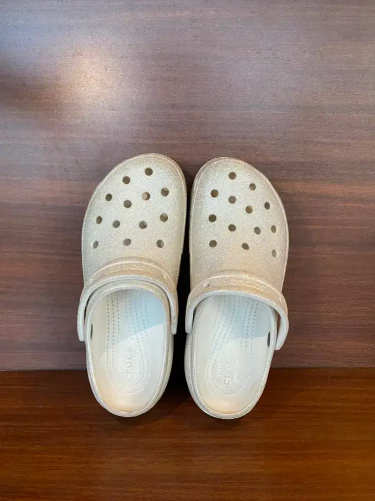 Sendal wanita CROCS putih krem glitter Second like NEW
