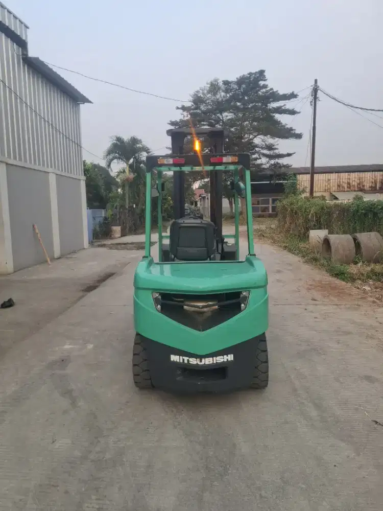 Forklift Mitsubishi 3,5ton 6mtr