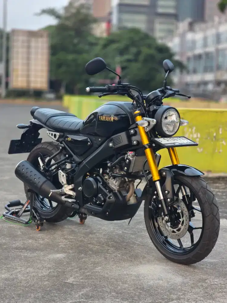 Yamaha XSR 155 KM 1000